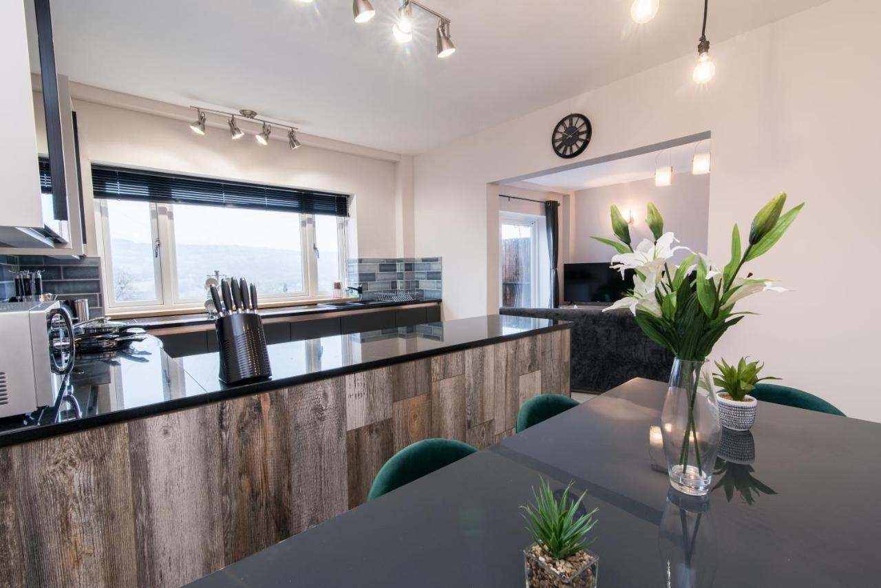 Apartmán Immaculate 3 Bed House - Stunning Balcony Views Matlock  Exteriér fotografie
