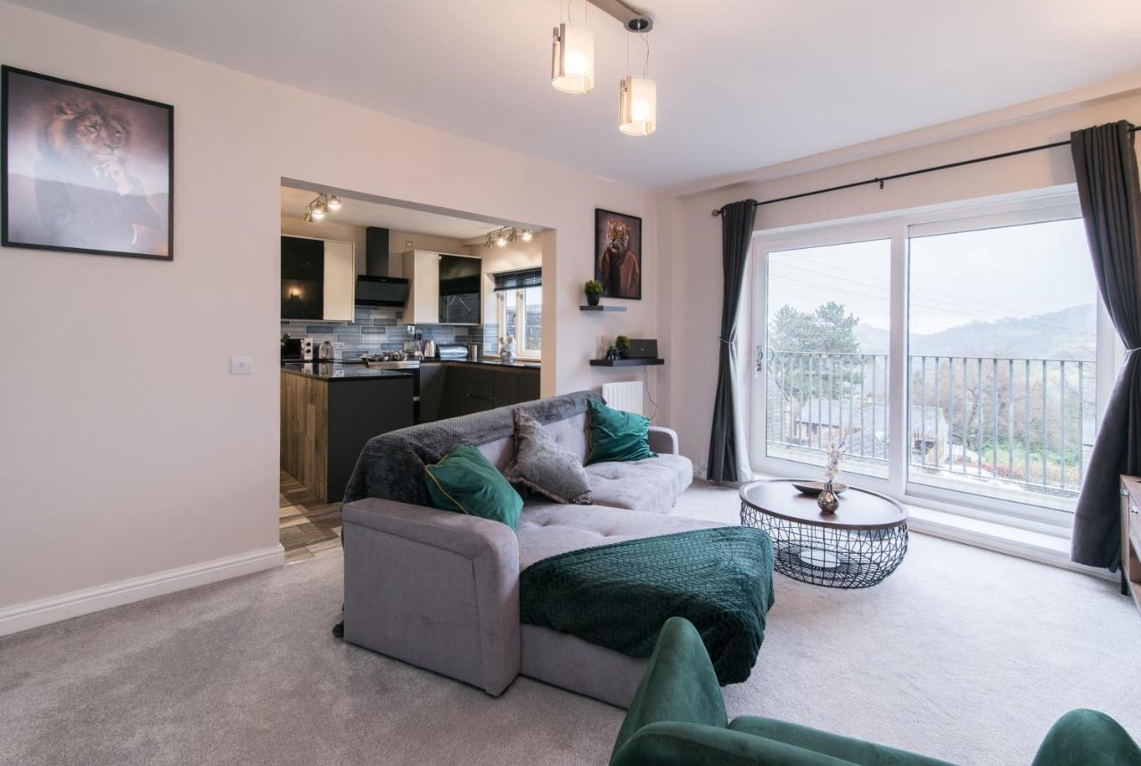 Apartmán Immaculate 3 Bed House - Stunning Balcony Views Matlock  Exteriér fotografie